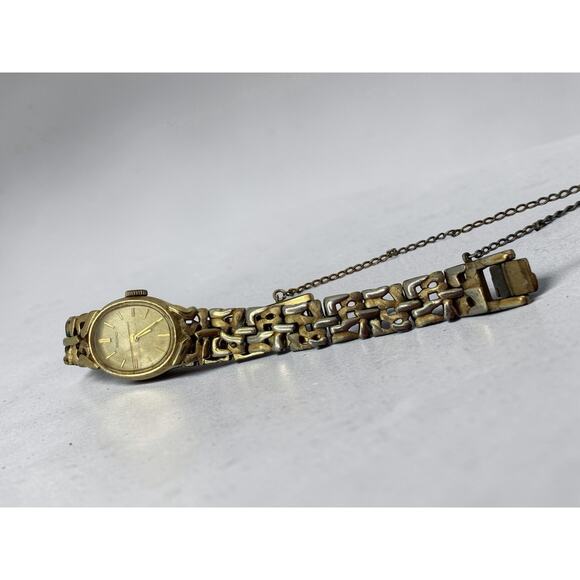 Seiko Gold Oval Analog Dress Wristwatch Base Metal Stainless Steel 6 in 1960-70s main image 5